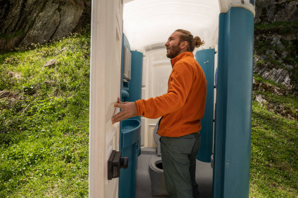 Best High-end porta potty rental  in Chattahoochee, FL