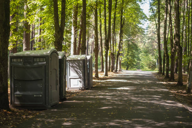 Portable Toilet Options We Offer in Chattahoochee, FL